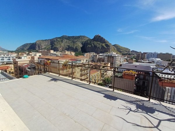 appartamento in affitto a Palermo in zona Libertà