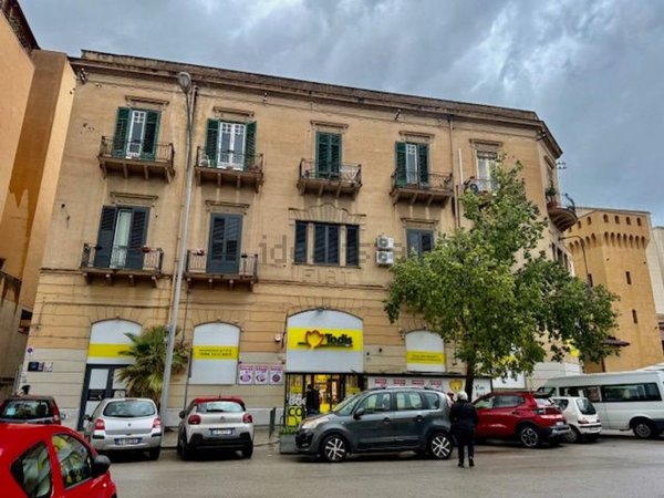 appartamento in affitto a Palermo in zona Politeama