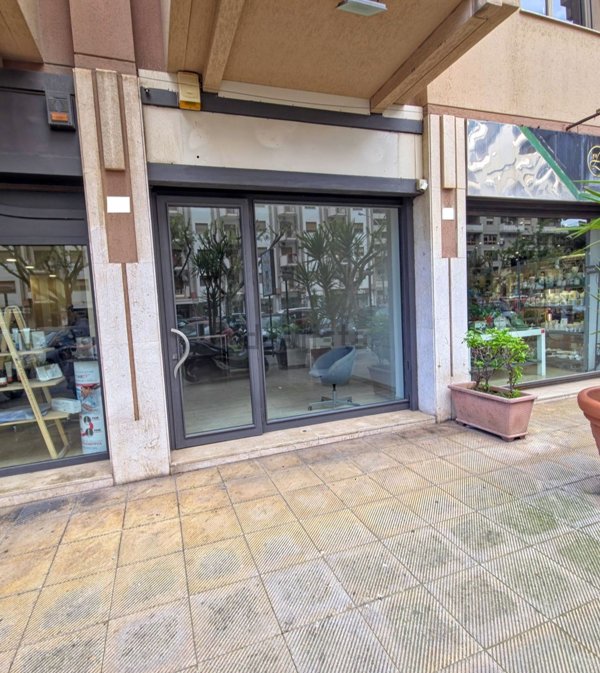 locale commerciale in affitto a Palermo in zona Resuttana