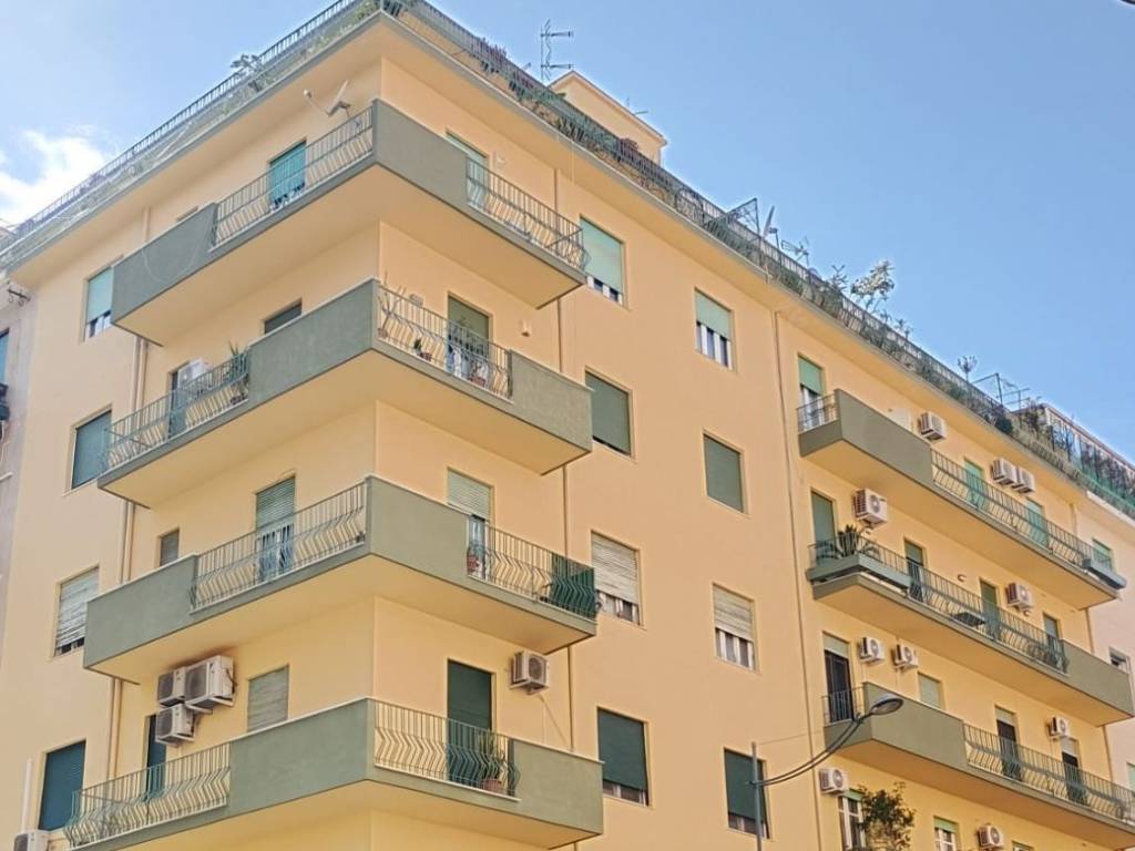 appartamento in affitto a Palermo in zona Politeama