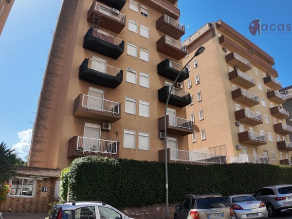 appartamento in affitto a Palermo in zona Montegrappa / Santa Rosalia