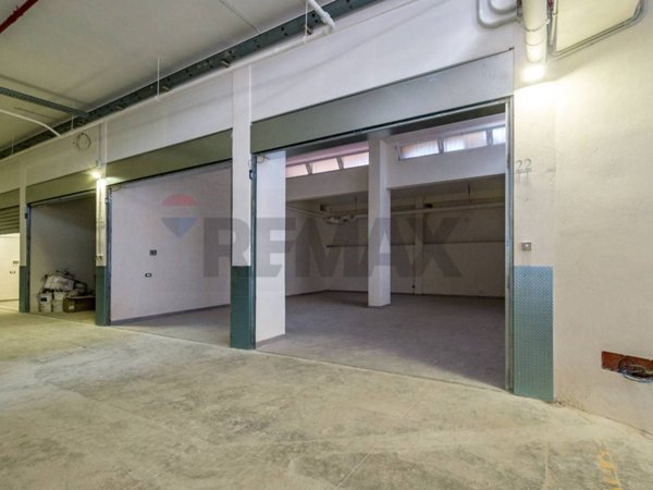 locale di sgombero in affitto a Palermo in zona Centro storico