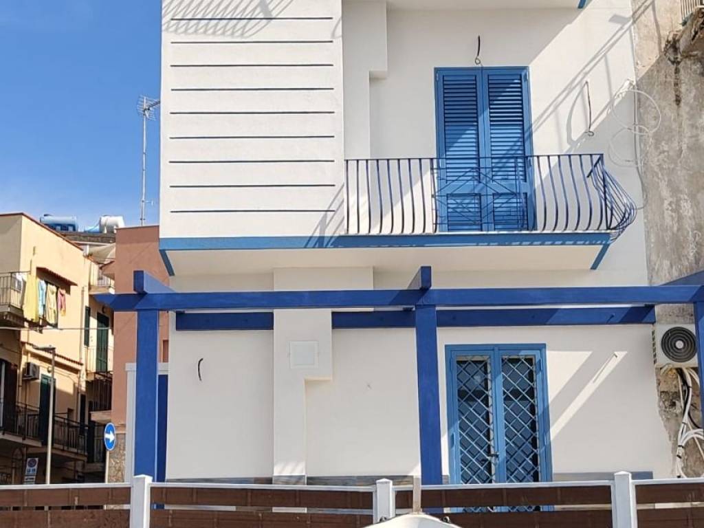 appartamento in affitto a Palermo in zona Partanna