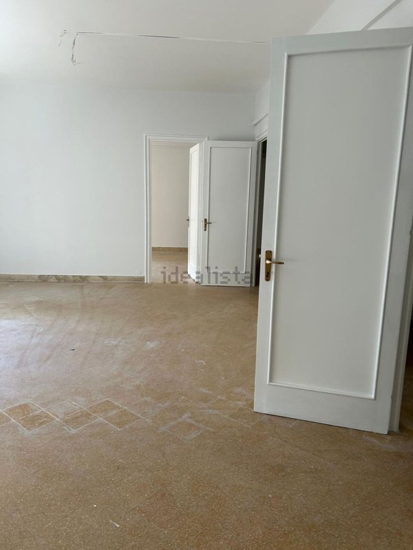ufficio in affitto a Palermo in zona Libertà