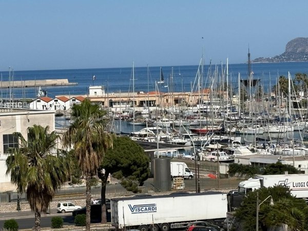 appartamento in affitto a Palermo
