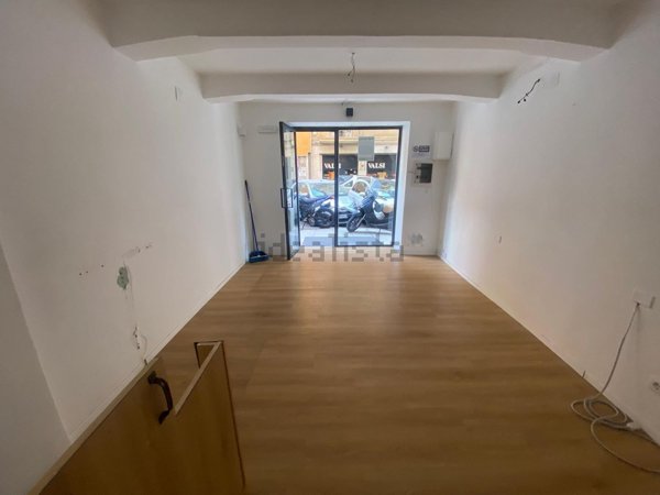 locale commerciale in affitto a Palermo in zona Politeama