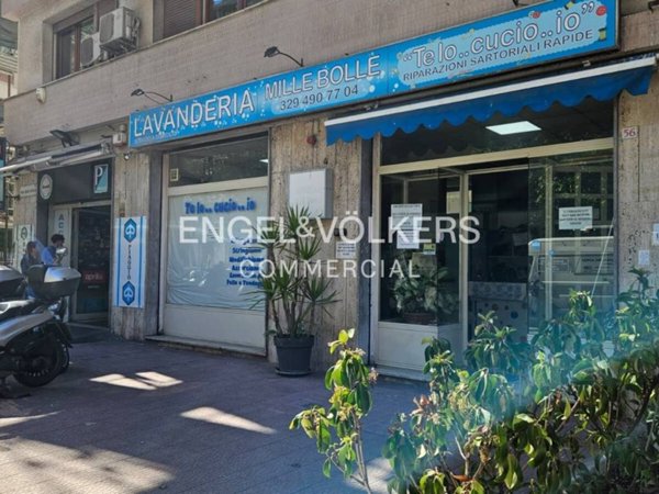 negozio in affitto a Palermo
