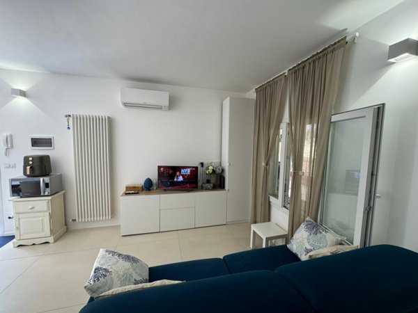 appartamento in affitto a Palermo in zona Mondello