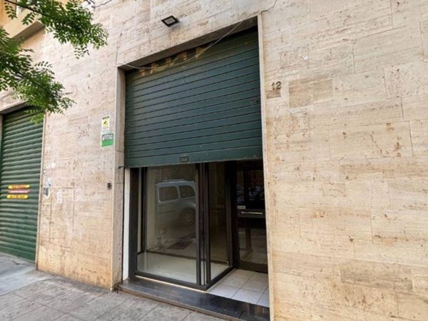 negozio in affitto a Palermo in zona Libertà