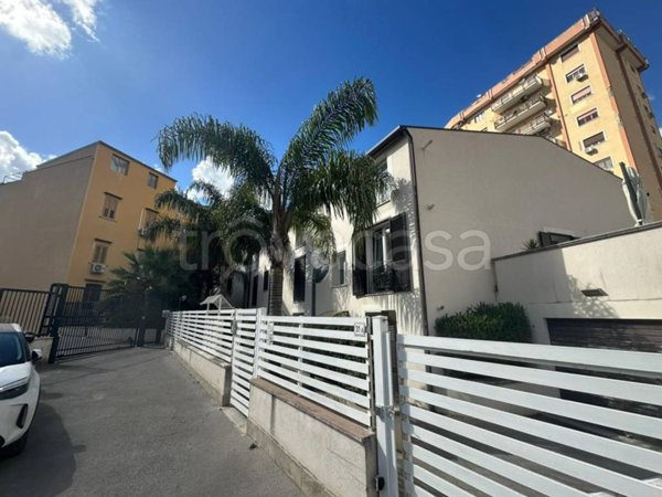 appartamento in affitto a Palermo in zona Uditore