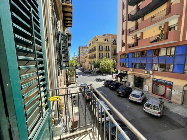 appartamento in affitto a Palermo in zona Politeama