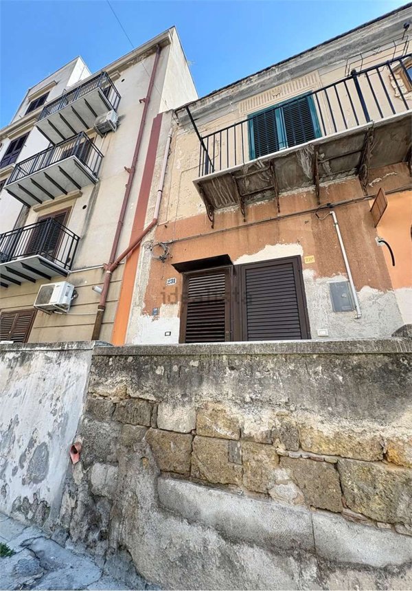 appartamento in affitto a Palermo in zona Zisa