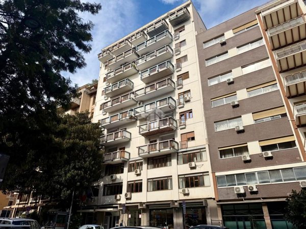 appartamento in affitto a Palermo in zona Libertà