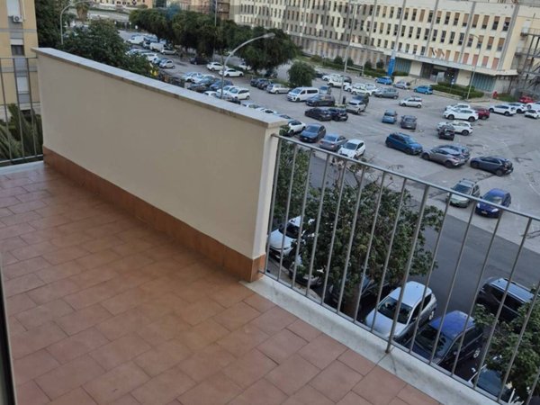 appartamento in affitto a Palermo in zona Montegrappa / Santa Rosalia