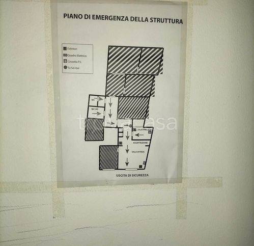 negozio in affitto a Palermo in zona Noce