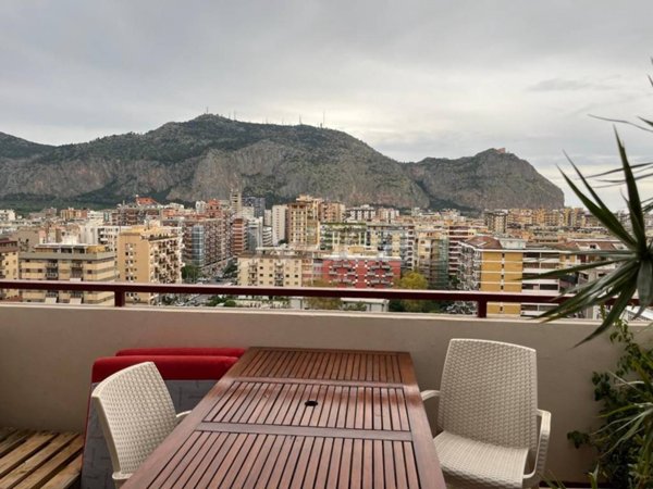 appartamento in affitto a Palermo