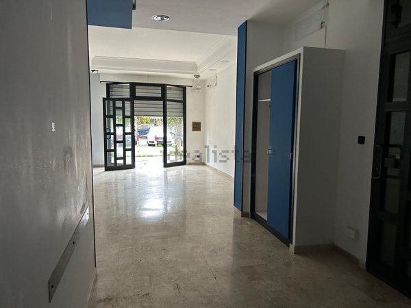 locale commerciale in affitto a Palermo in zona Uditore