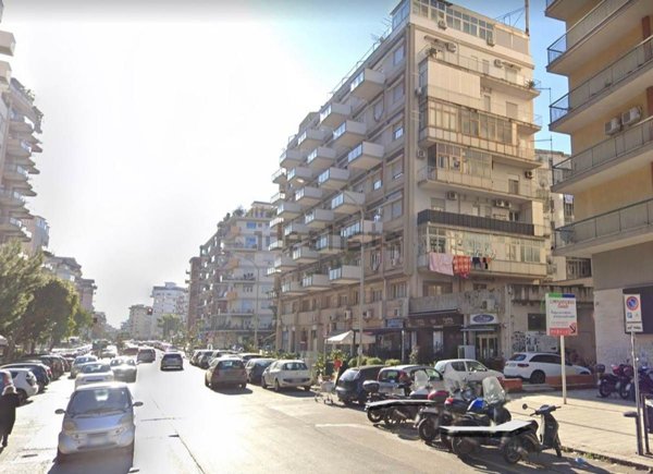locale commerciale in affitto a Palermo in zona Malaspina/Palagonia