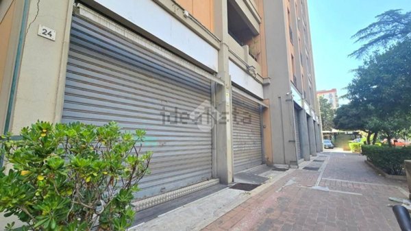 locale commerciale in affitto a Palermo in zona Malaspina/Palagonia