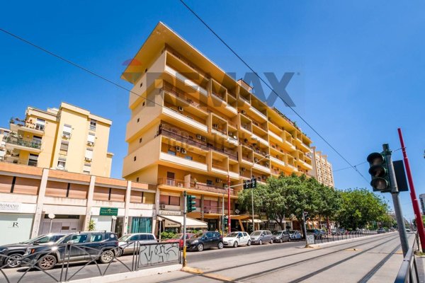 locale commerciale in affitto a Palermo