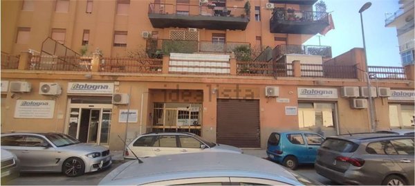 locale commerciale in affitto a Palermo in zona Montepellegrino