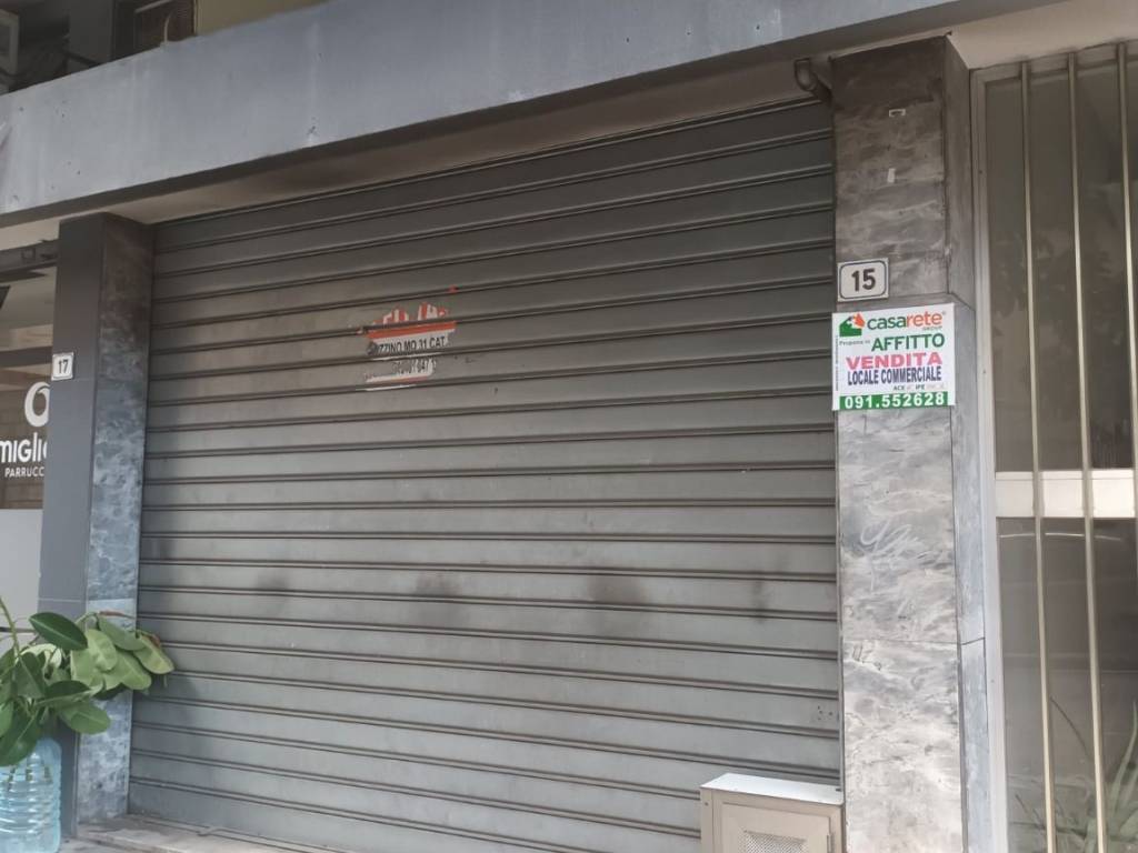 negozio in affitto a Palermo in zona Noce