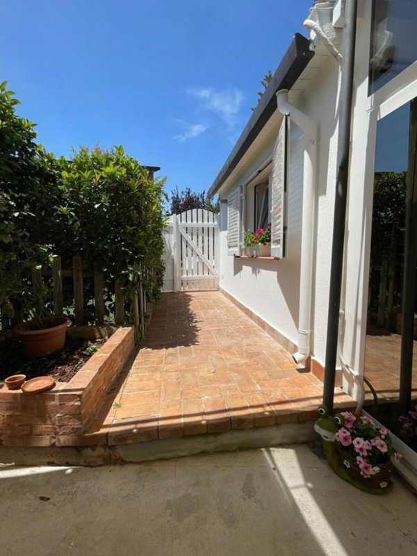 casa indipendente in affitto a Palermo in zona Mondello