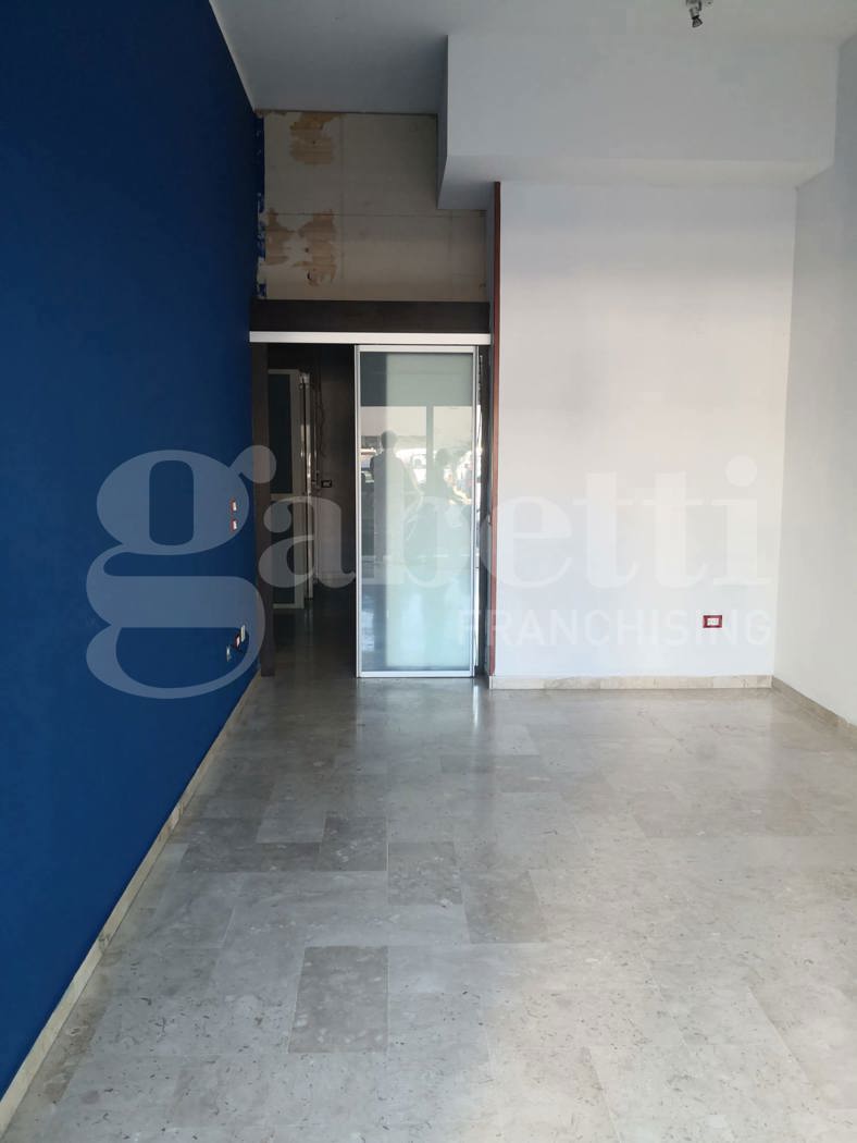 negozio in affitto a Palermo in zona Centro storico