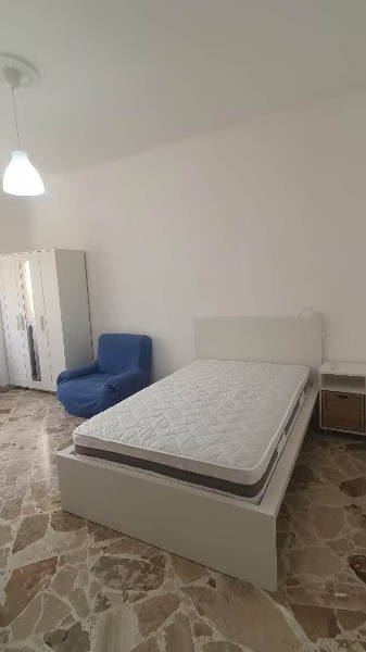 negozio in affitto a Palermo in zona Montegrappa / Santa Rosalia