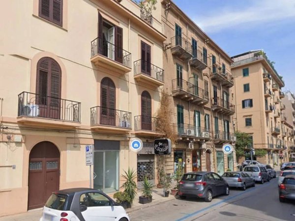 negozio in affitto a Palermo in zona Libertà