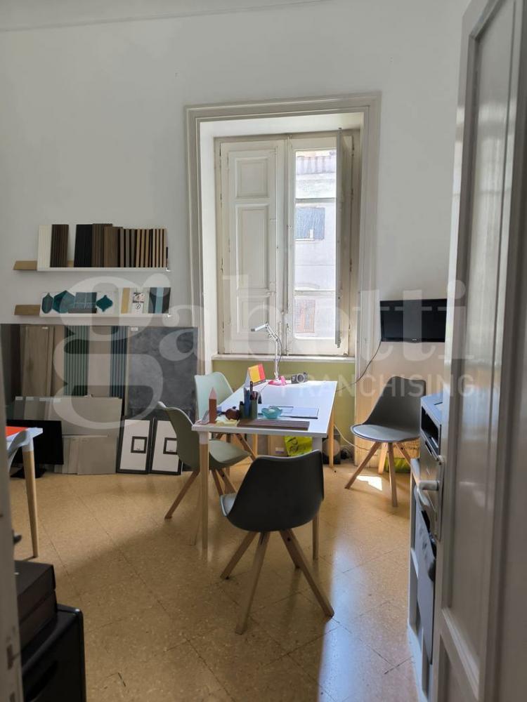 ufficio in affitto a Palermo in zona Libertà