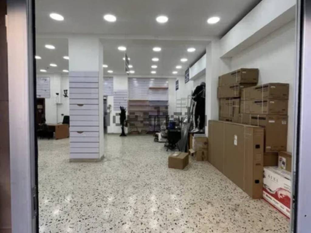 negozio in affitto a Palermo