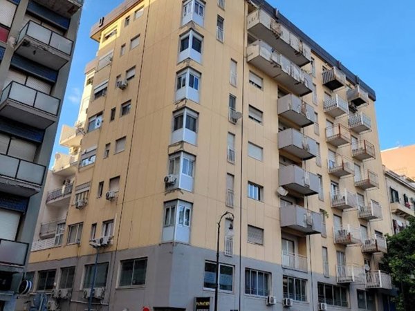 appartamento in affitto a Palermo in zona Politeama