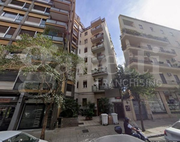 ufficio in affitto a Palermo in zona Politeama