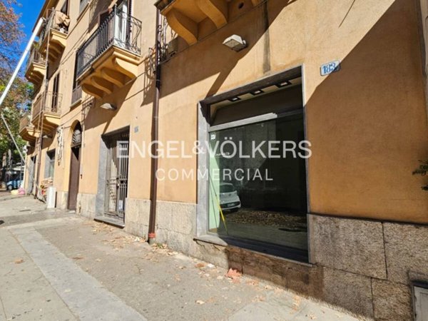 negozio in affitto a Palermo in zona Libertà