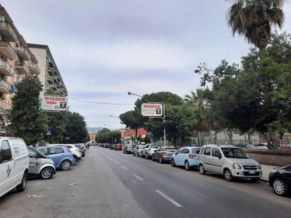 negozio in affitto a Palermo in zona Montegrappa / Santa Rosalia