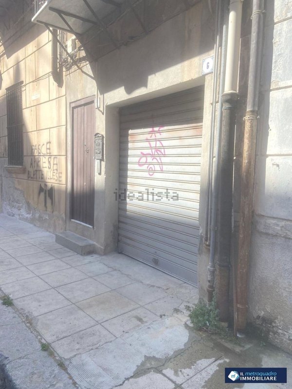 locale di sgombero in affitto a Palermo in zona Centro storico