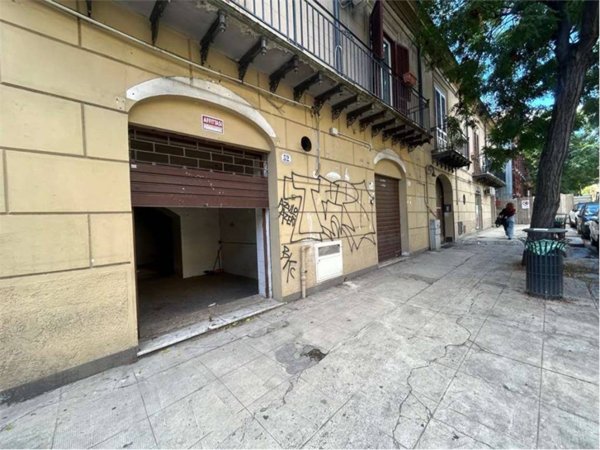 negozio in affitto a Palermo in zona Calatafimi / Cuba