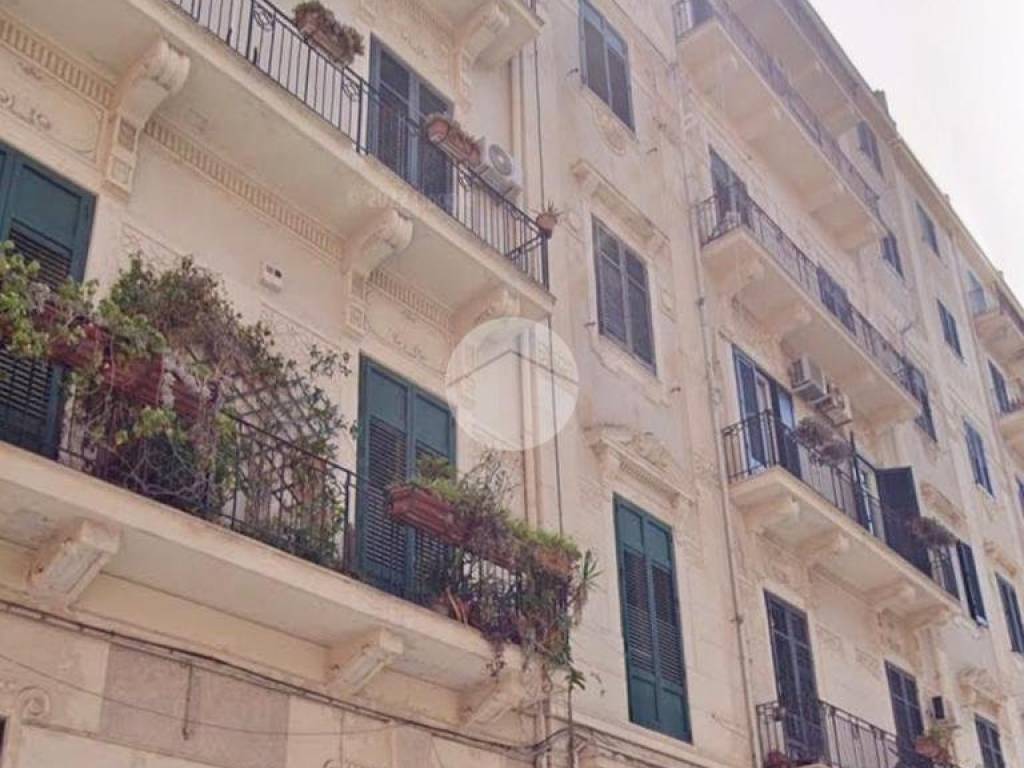 appartamento in affitto a Palermo in zona Politeama