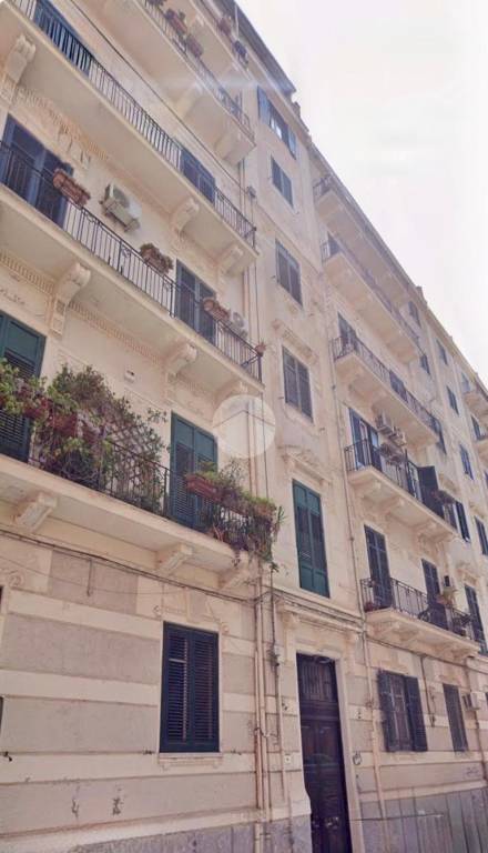 appartamento in affitto a Palermo in zona Politeama