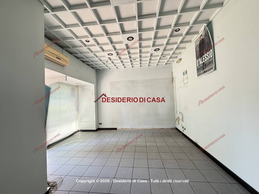 negozio in affitto a Palermo in zona Uditore