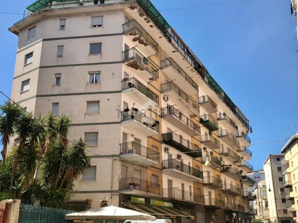 appartamento in affitto a Palermo in zona Montegrappa / Santa Rosalia