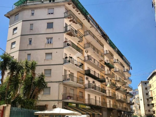 appartamento in affitto a Palermo in zona Montegrappa / Santa Rosalia