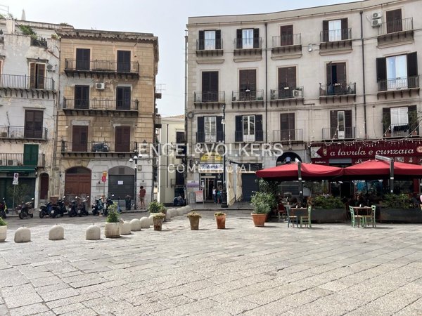 locale commerciale in affitto a Palermo in zona Centro storico