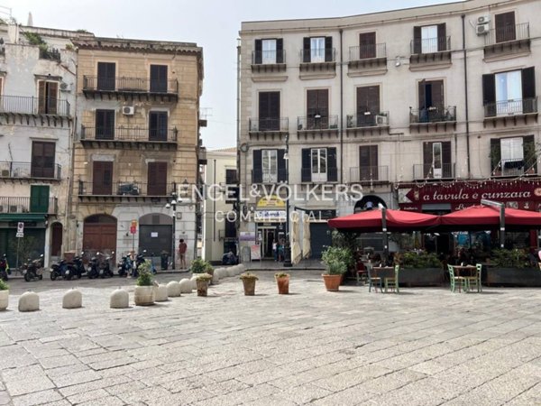 negozio in affitto a Palermo in zona Centro storico