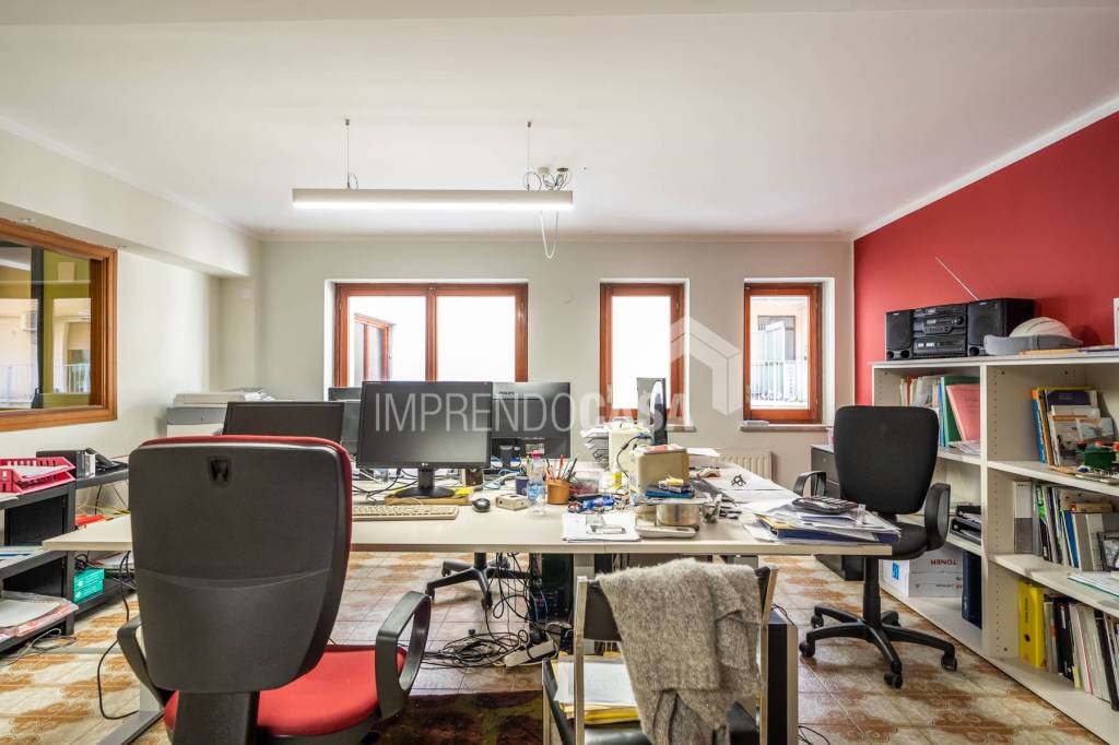 ufficio in affitto a Palermo in zona Libertà