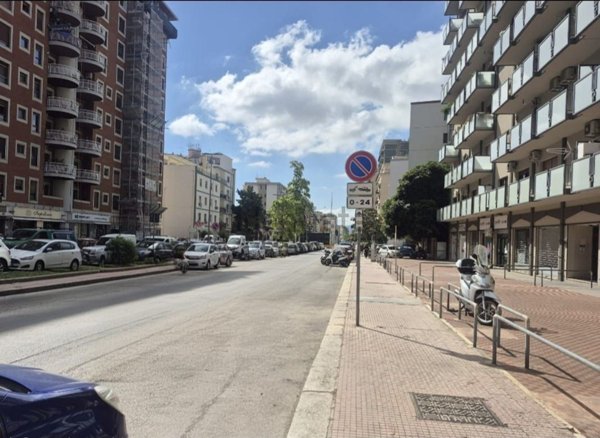 locale commerciale in affitto a Palermo in zona Resuttana
