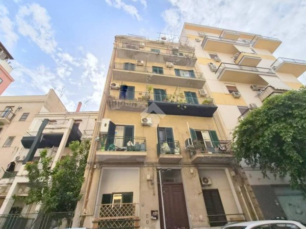 appartamento in affitto a Palermo in zona Zisa