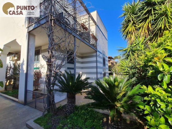 appartamento in affitto a Palermo in zona Mondello