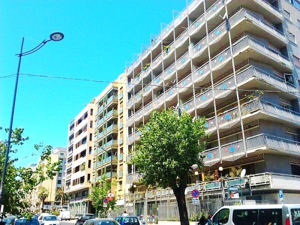 appartamento in affitto a Palermo in zona Politeama